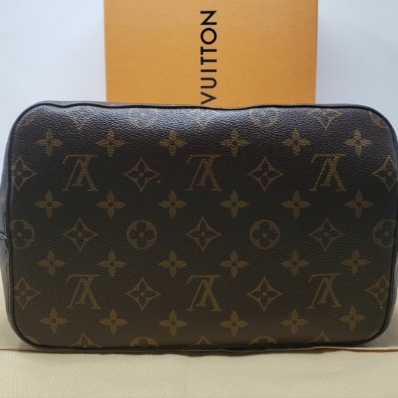 Authentic Louis Vuitton Monogram Neo Noe - Picture 6 of 16